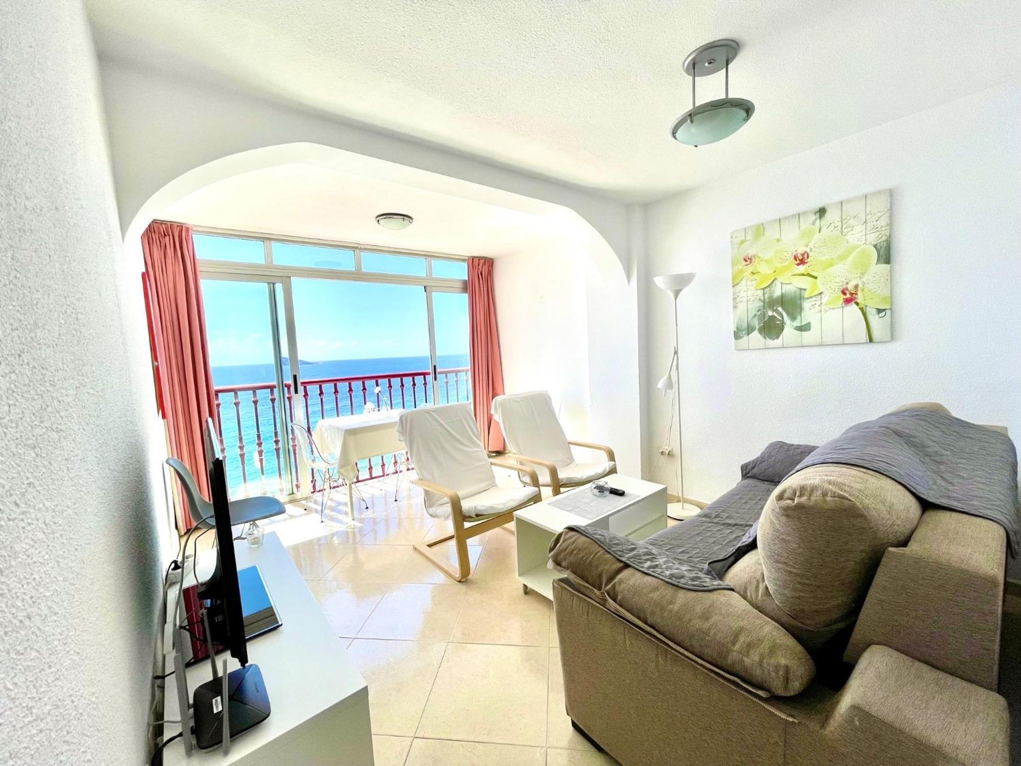 Las Damas - Aloturin Benidorm Ngoại thất bức ảnh