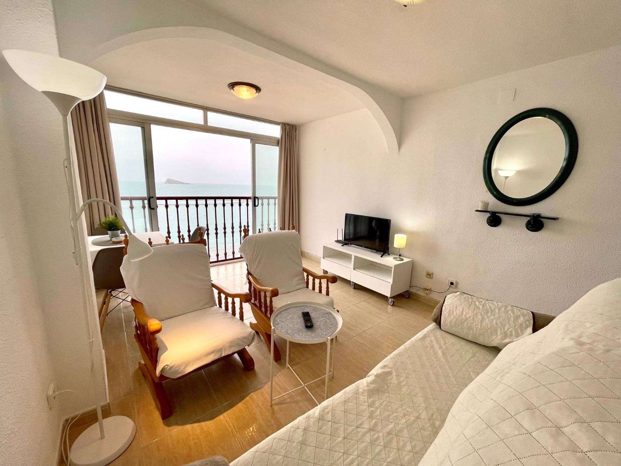 Las Damas - Aloturin Benidorm Ngoại thất bức ảnh
