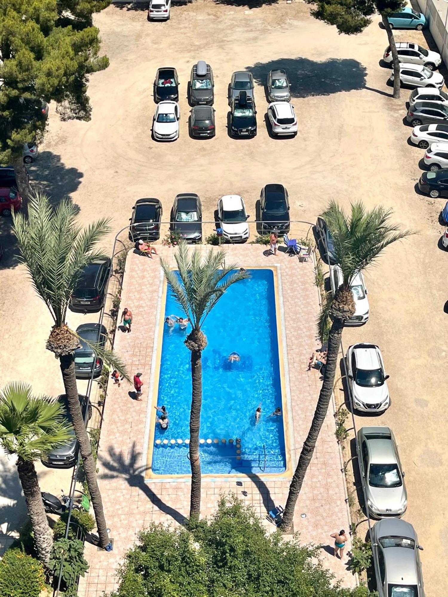 Las Damas - Aloturin Benidorm Ngoại thất bức ảnh