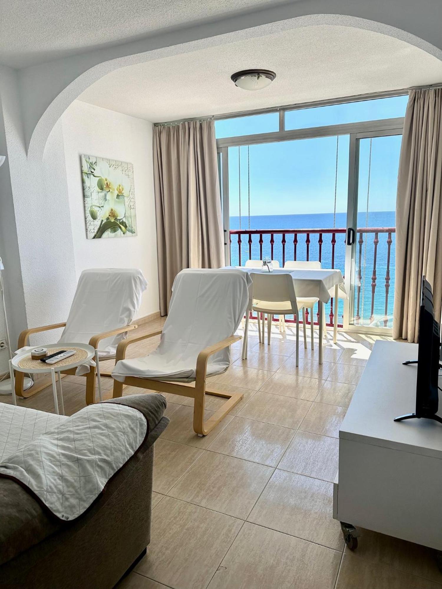 Las Damas - Aloturin Benidorm Ngoại thất bức ảnh