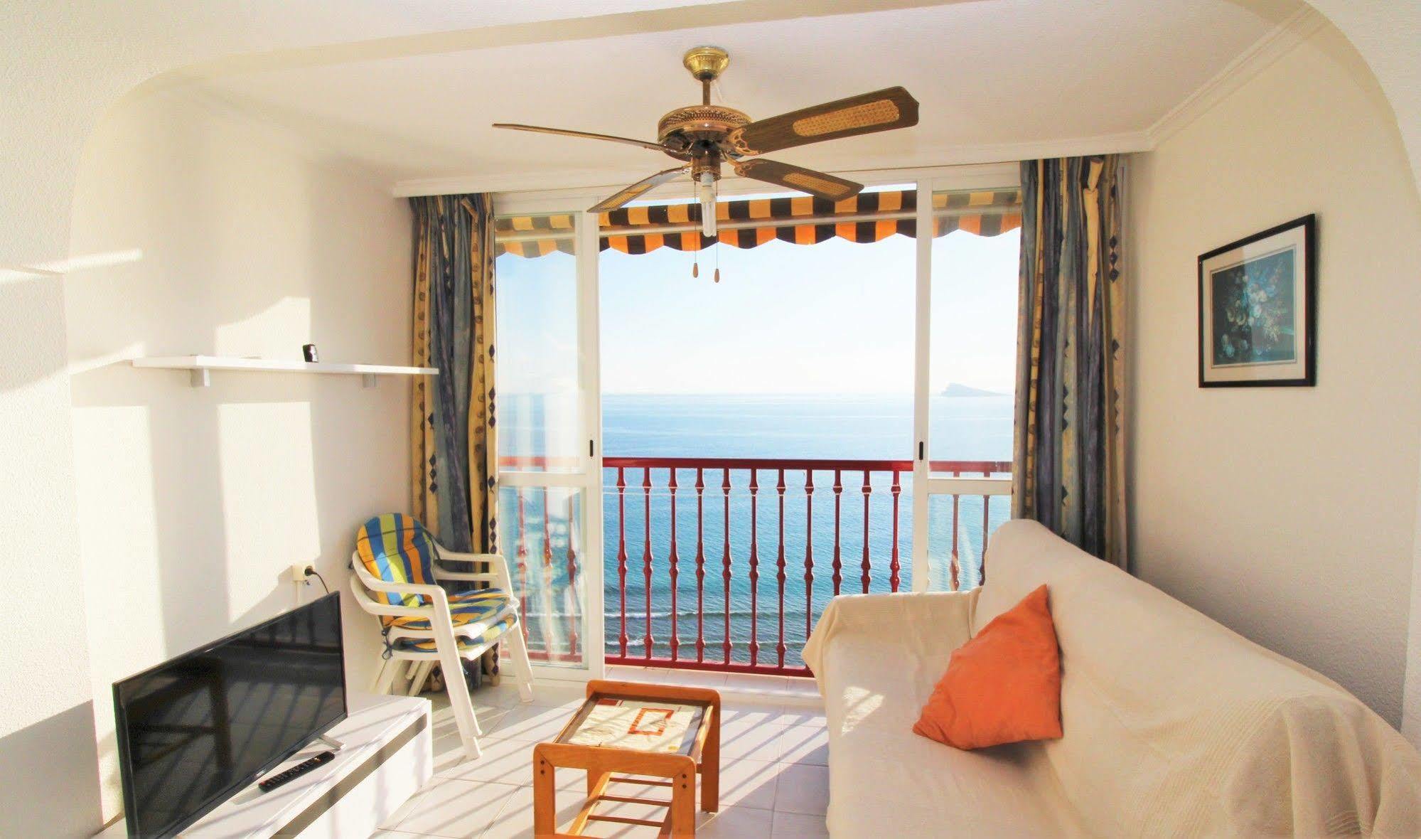 Las Damas - Aloturin Benidorm Ngoại thất bức ảnh